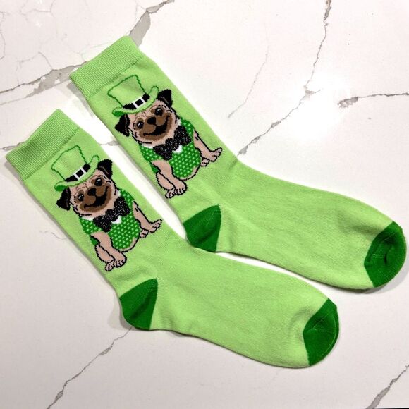 Pugs Dog Green Fashion Socks Shamrock St Patrick’s Day - Picture 1 of 5